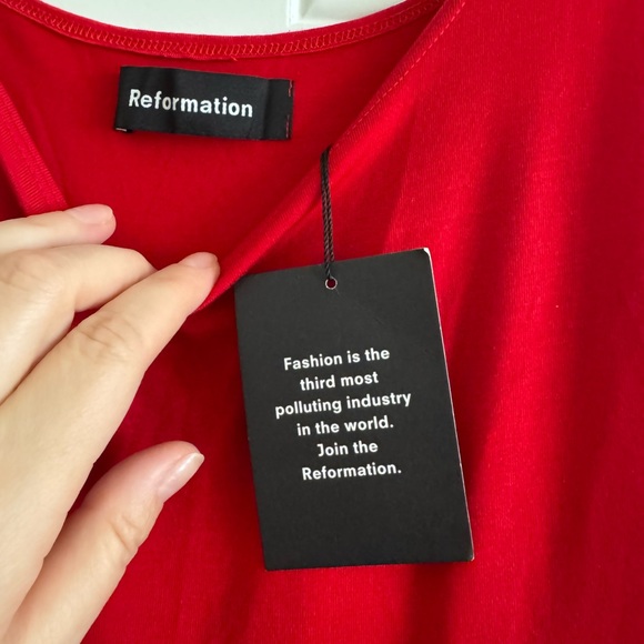 New With Tags Reformation Cherry Red Midi Dress w/ Pockets – Size M - Picture 6 of 9